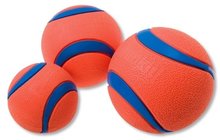 Chuckit ultra ball Medium